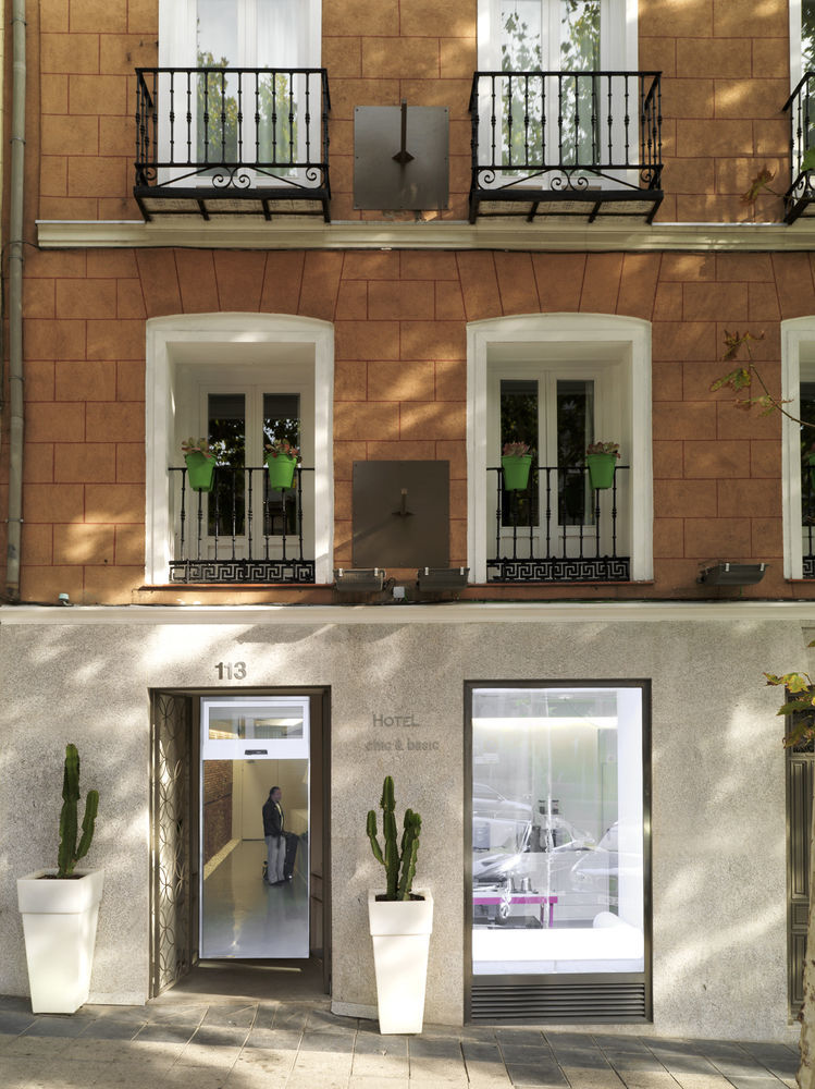 Urbansea Atocha 113 Madri Exterior foto