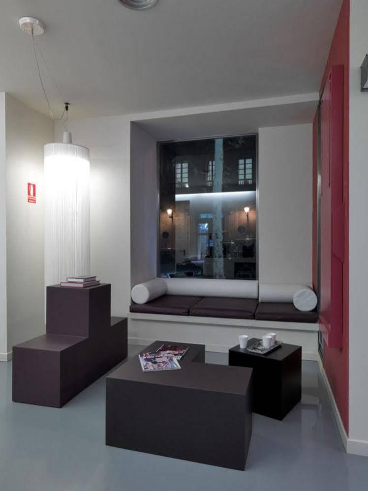Urbansea Atocha 113 Madri Exterior foto
